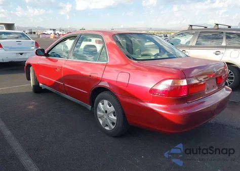 2000 Honda Accord 2.3 Se from USA, damaged, VIN JHMCG6698YC022323